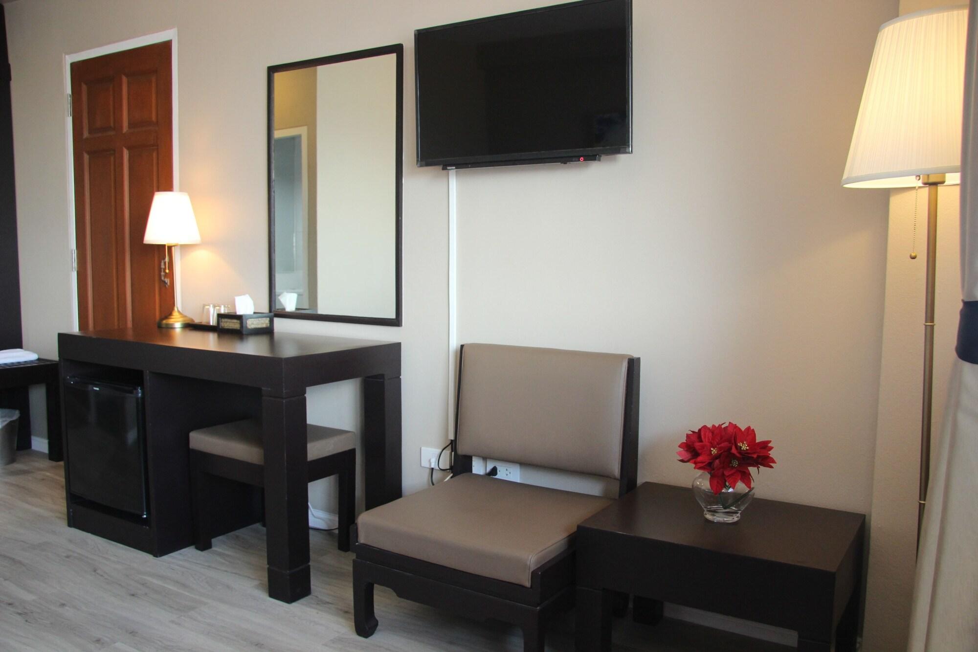 Taris Art Hotel Пхре Екстер'єр фото