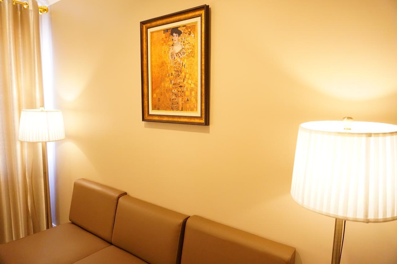 Taris Art Hotel Пхре Екстер'єр фото