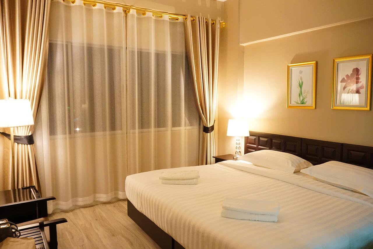 Taris Art Hotel Пхре Екстер'єр фото