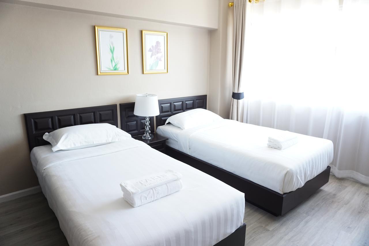 Taris Art Hotel Пхре Екстер'єр фото
