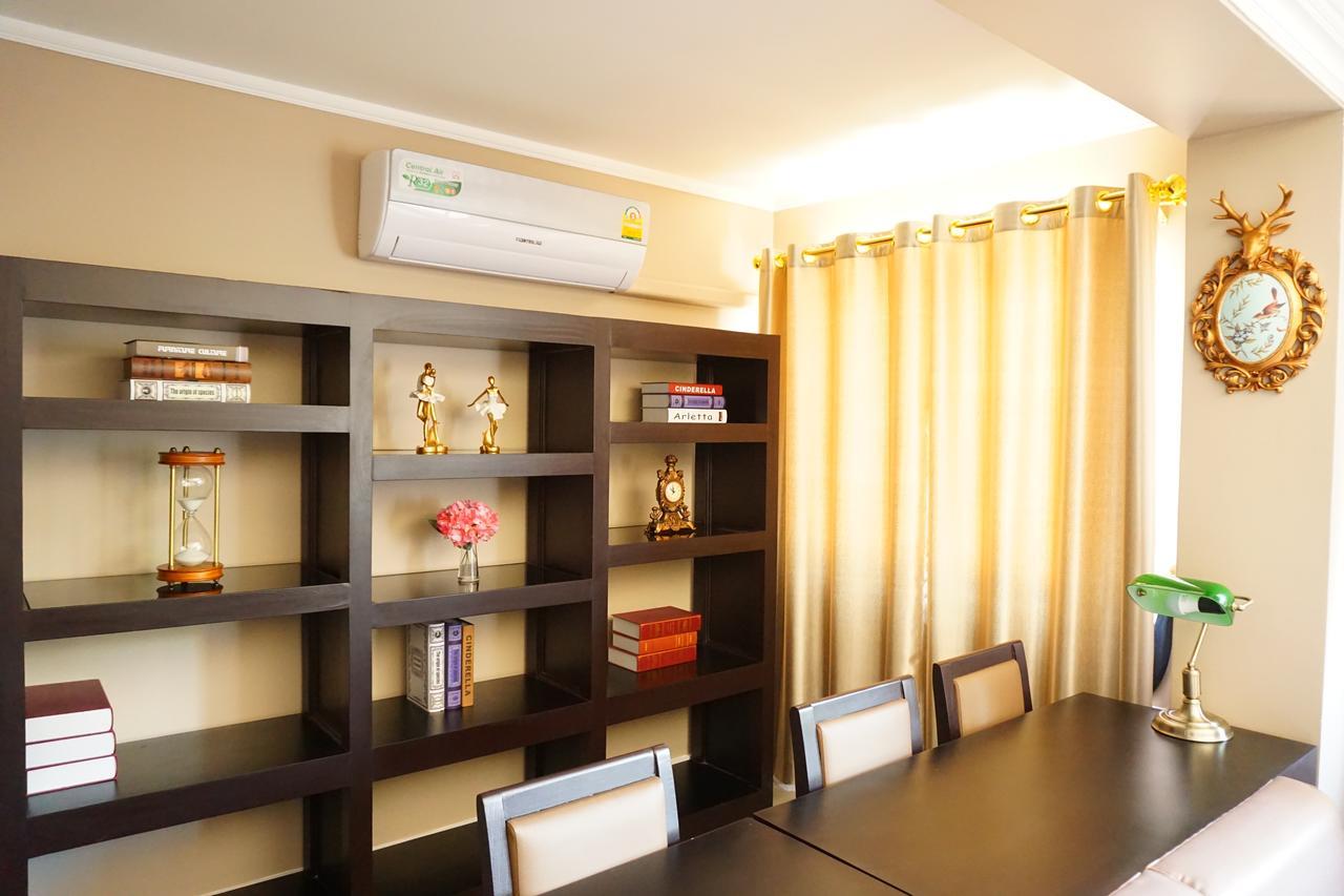 Taris Art Hotel Пхре Екстер'єр фото