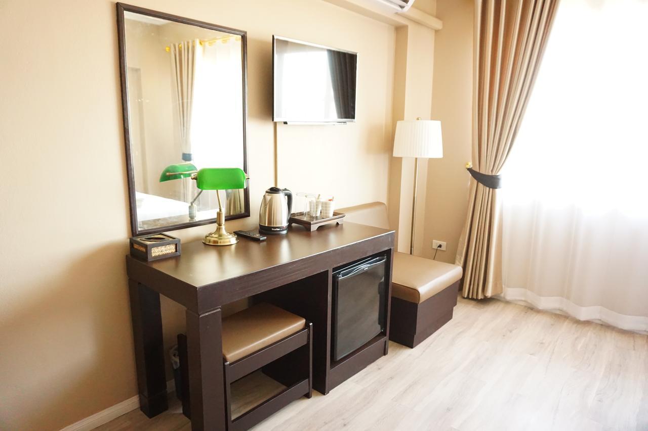 Taris Art Hotel Пхре Екстер'єр фото