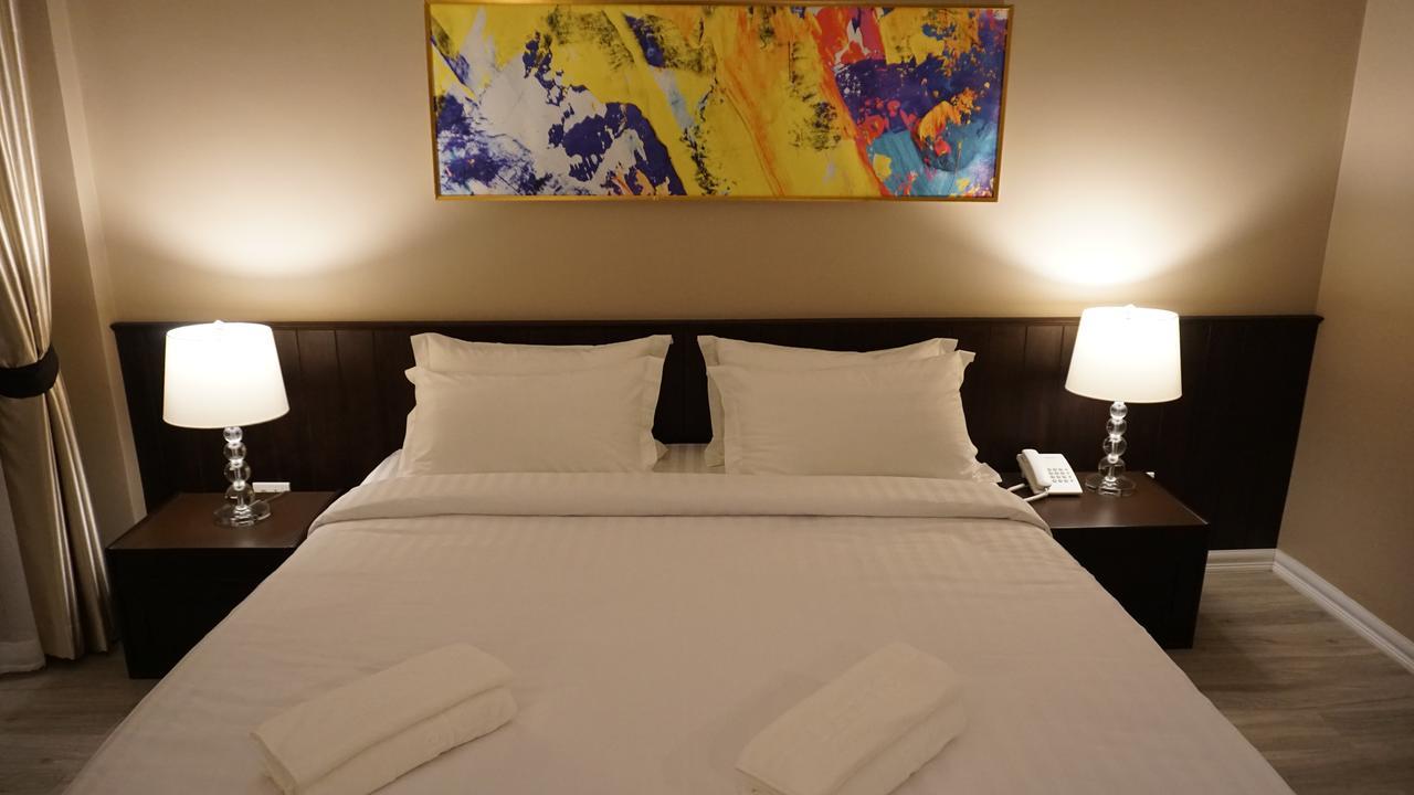Taris Art Hotel Пхре Екстер'єр фото