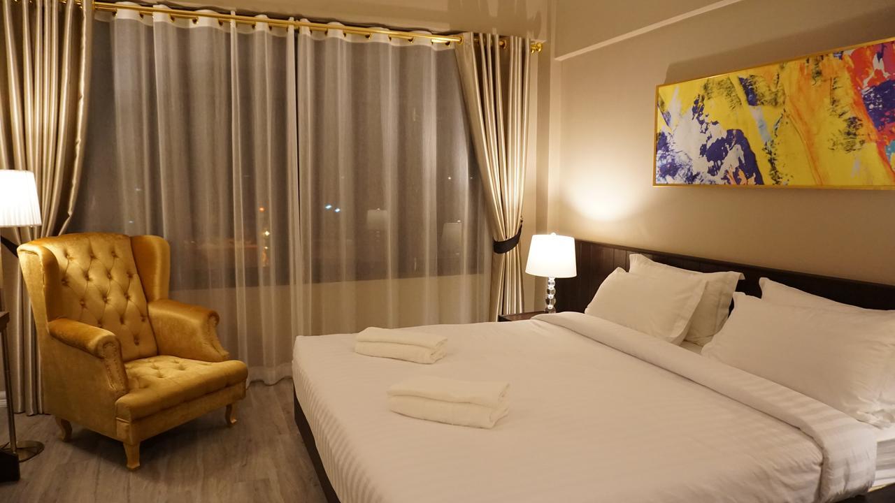 Taris Art Hotel Пхре Екстер'єр фото